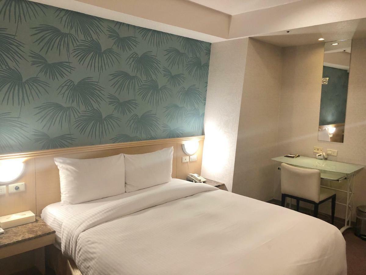 Say Love Hotel Taipei Extérieur photo